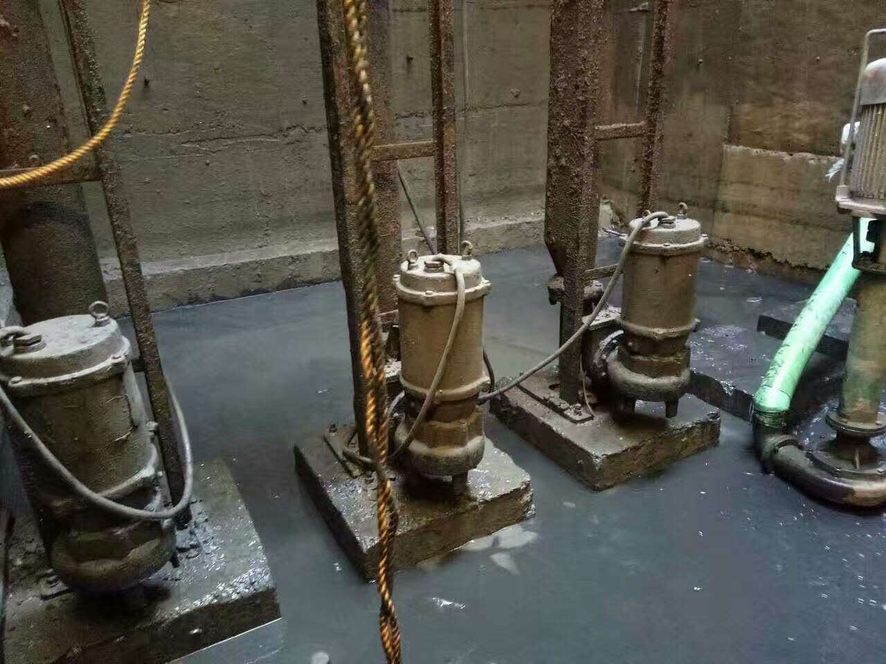 象山污水池清理